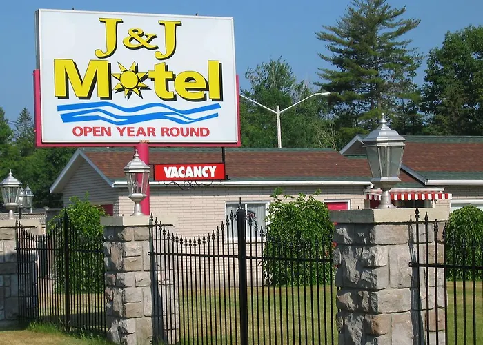 J & J Motel