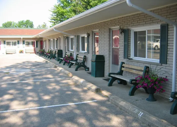 J & J Motel
