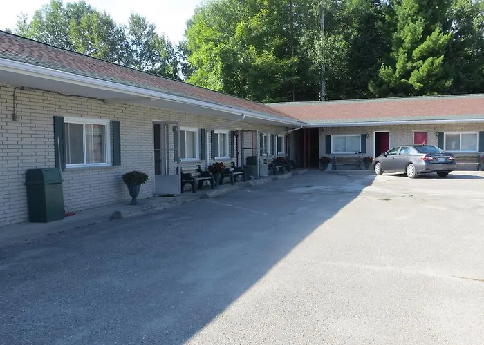 J & J Motel
