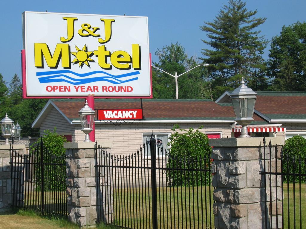 Motel J & J