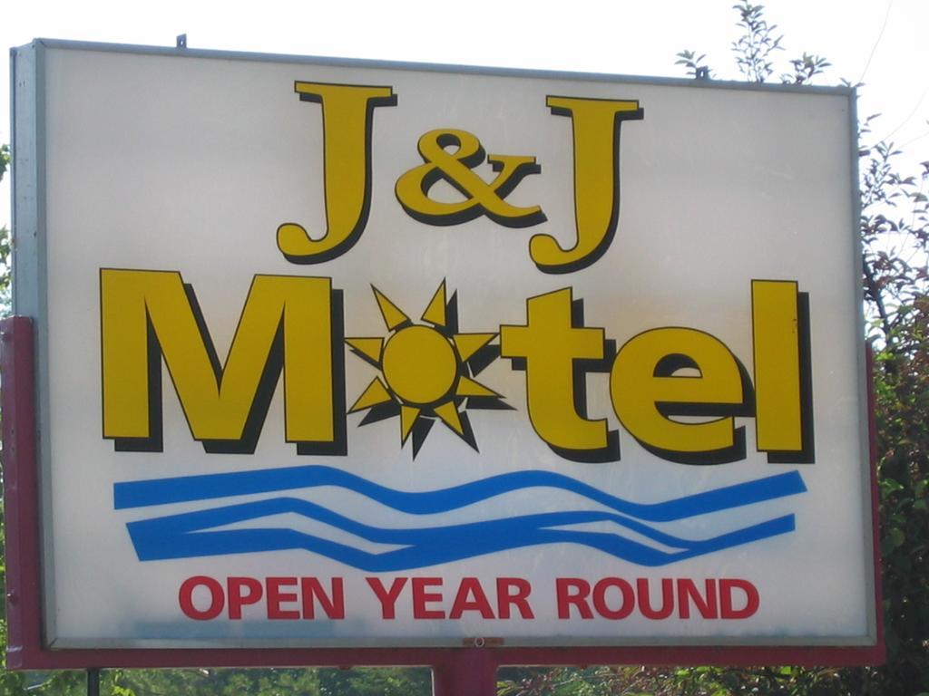 Motel J & J Wasaga Beach