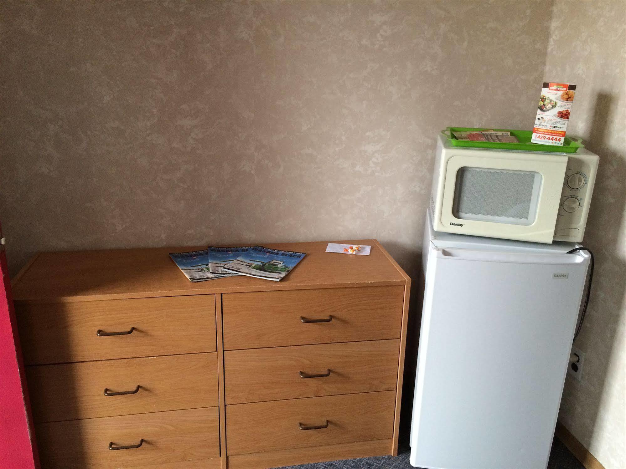 J & J Motel Wasaga Beach